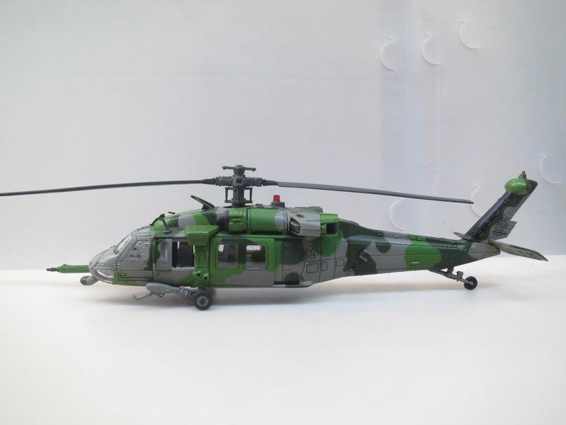 ランキングや新製品 1:48 MH-60G PAVE HAWK UNIMAX 完成品 模型 