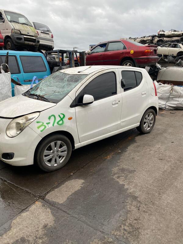 中古回收11年suzuki Alto 1000cc 零件車殺肉車拆賣 露天拍賣