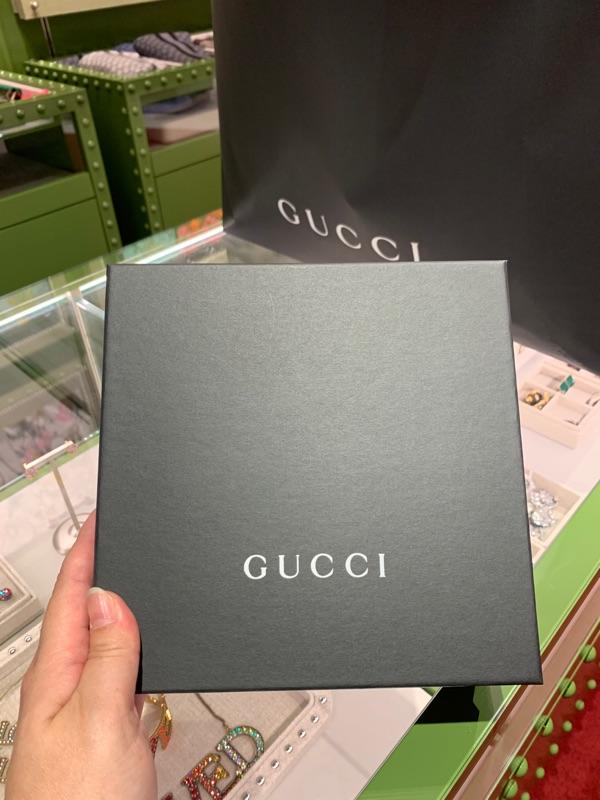 全新gucci 古馳禮盒紙盒包裝盒黑色可裝圍巾皮帶附提袋保證真品正品正方形空盒硬盒盒子 露天市集 全台最大的網路購物市集