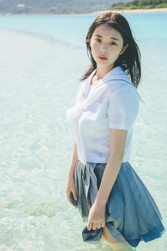 預購中)9784087901047 菊地姫奈寫真集「書名未定」 | 露天拍賣