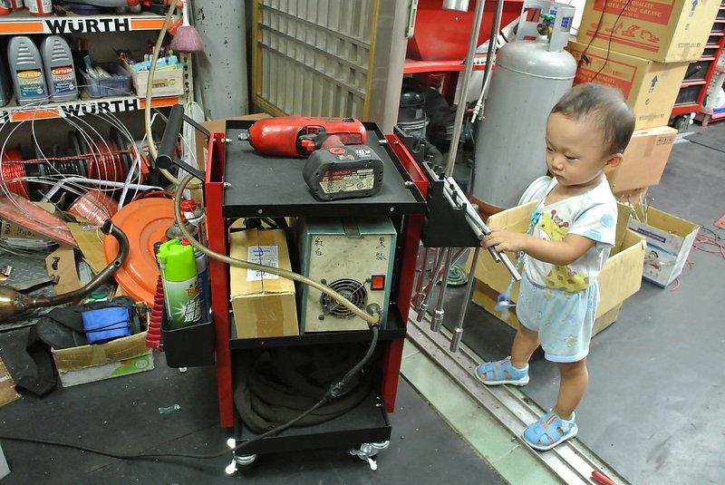 工具車小推車置物車材料設備車專業diy 氬銲電焊汽車機車中古車加工車螺絲車全配直接使用 露天拍賣